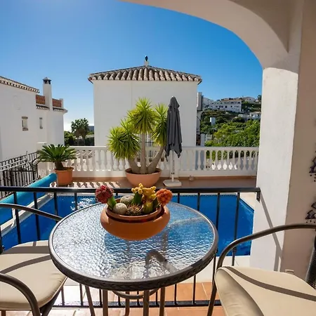 Marina Bella 1f Menyber Nerja