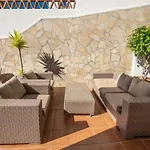 Marina Bella 1f Menyber Апартаменты Нерха