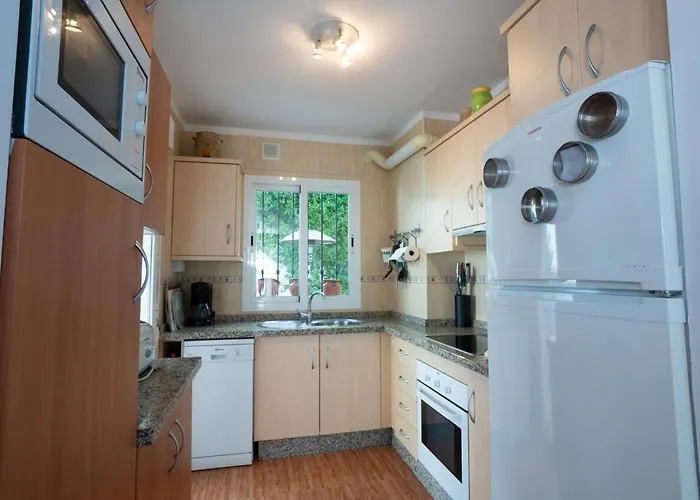 Marina Bella 1f Menyber * Nerja